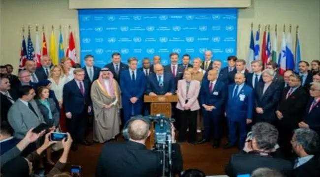 80 دولة تحذر من عواقب سيطرة مليشيات الحوثي الارهابية على باب المندب وتهديد الملاحة الدولية