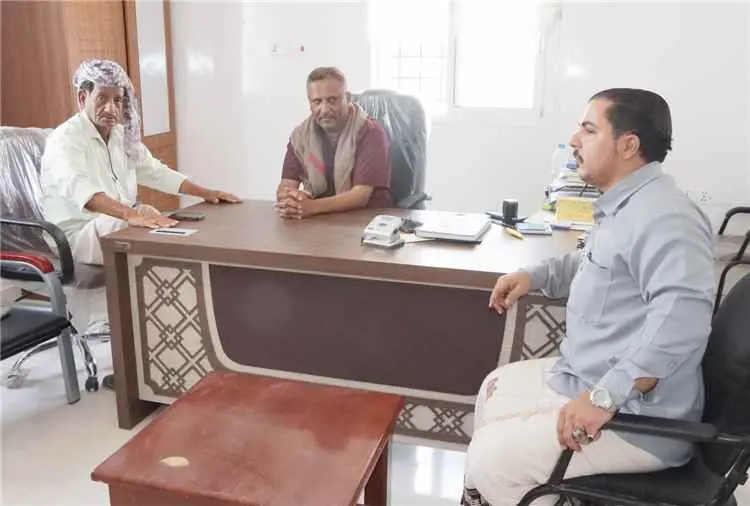مناقشة سبل العمل المشترك والتعاون بين مكتب وزارة الصحة وإدارة مكافحة المخدرات بوادي وصحراء حضرموت
