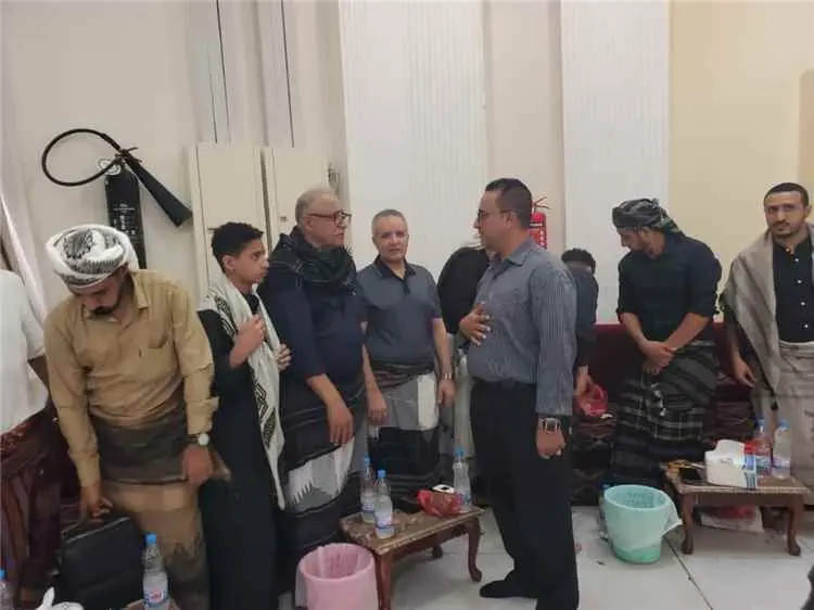 رئيس مجلس المستقبل الجنوبي يشارك في عزاء اللواء مح...