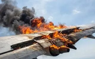 بينهم مسؤولان عسكريان.. مقتل 14 شخصاً في تحطم طائر...