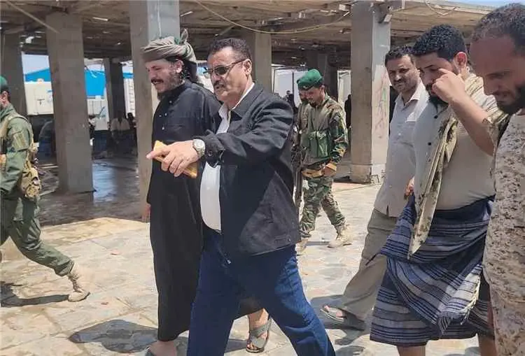 مدير البريقة يؤكد اهتمام قيادة السلطة المحلية بالن...