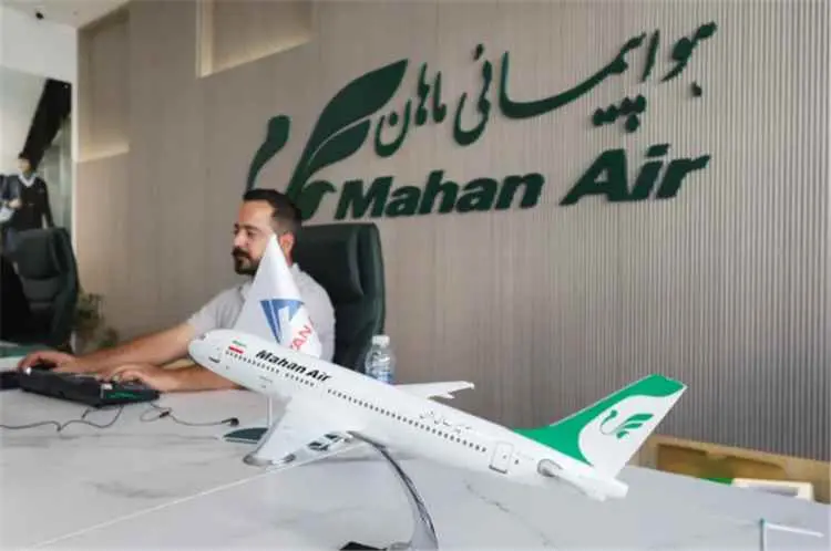 بغداد تتحرك لدى واشنطن لاستثناء مطارات عراقية من ق...