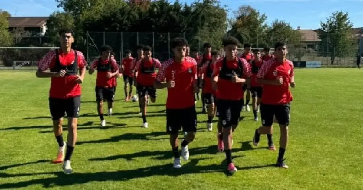 منتخب الناشئين المصري يستعد لمواجهة إنجلترا في بطو...