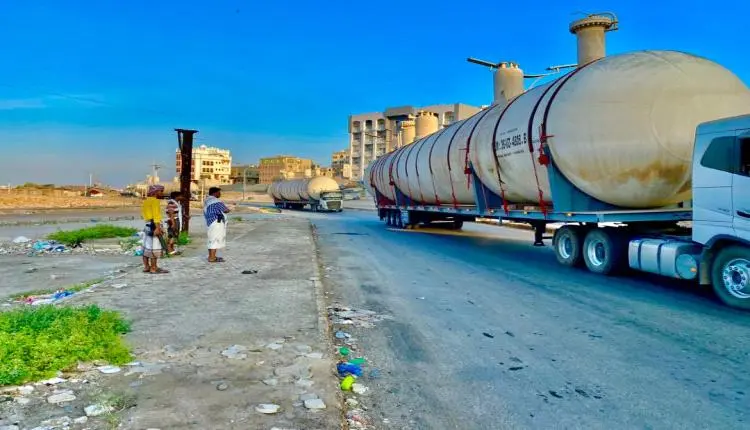 منذ سنوات.. قيادة صافر في مأرب تعرقل مشروع حضرمي ل...