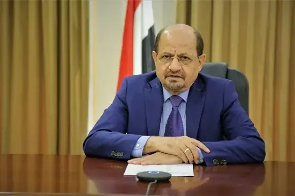 الزنداني: اليمنيون يخوضون اليوم معركة استعادة الدو...