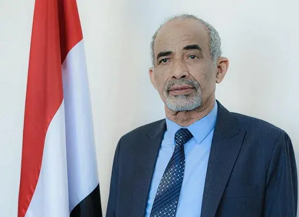 ناشطون يرفضون الإساءة للفريق الصبيحي ويطالبون الحك...