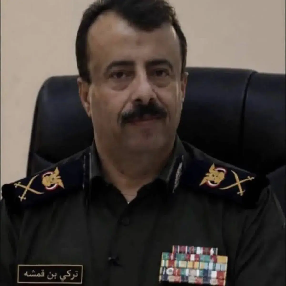 محافظ صعدة يؤكد التمسك بالجمهورية ودعم القيادة الرئاسية