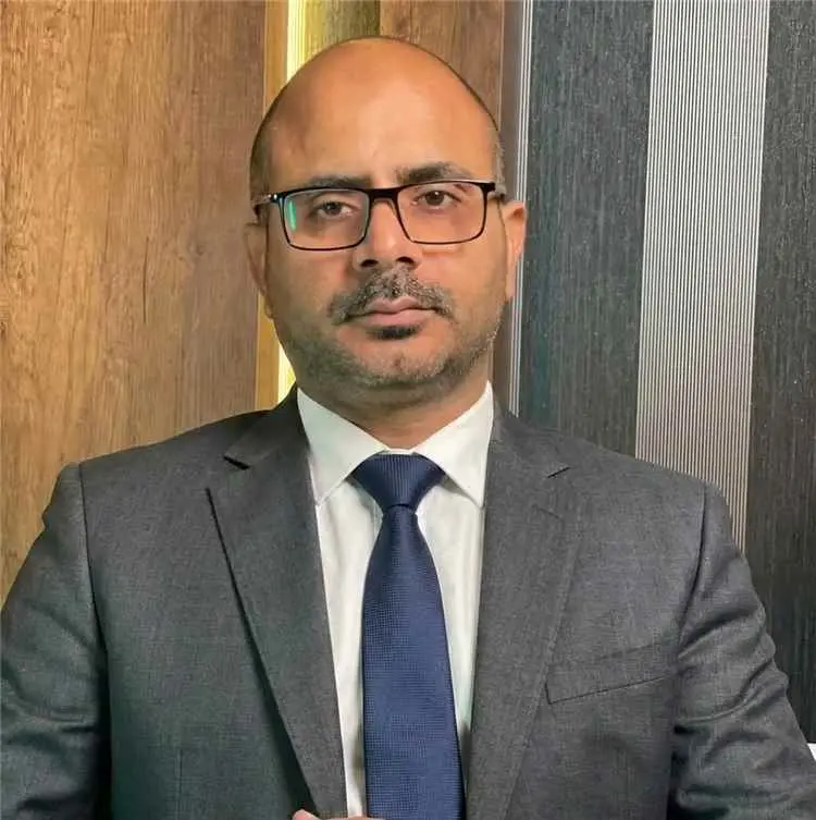 فهد سلطان: لقاء طارق صالح في مقر القوات المشتركة ي...