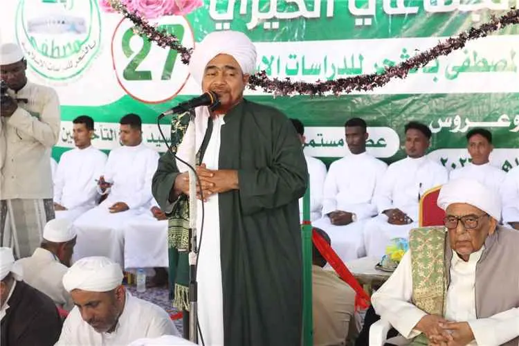 الشحر تشهد عقد قران 46 عريسًا وعروسًا ضمن الزواج ا...