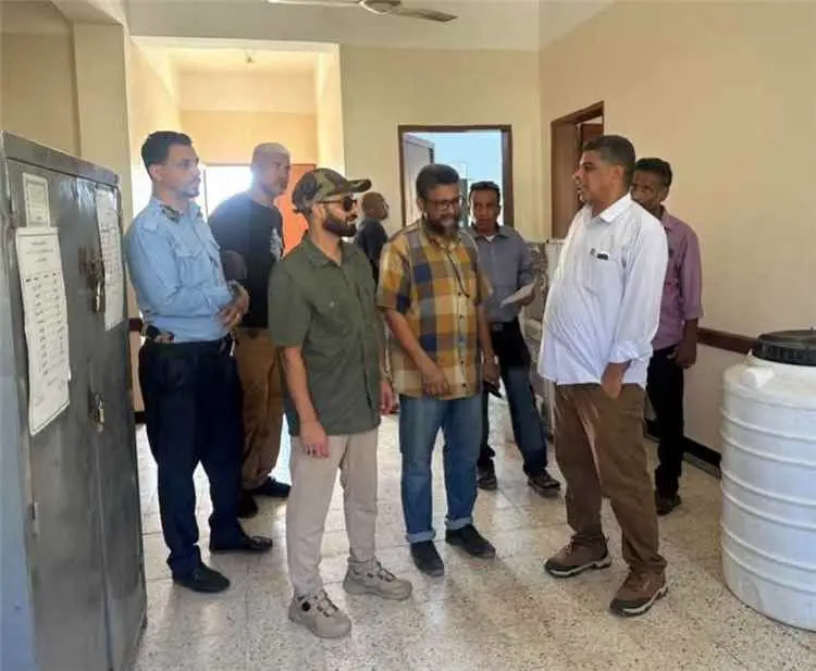 بن جرادي يوجه بتوفير احتياجات ثانوية لطفي جعفر أمان وتأهيل ساحتها لتحسين البيئة التعليمية