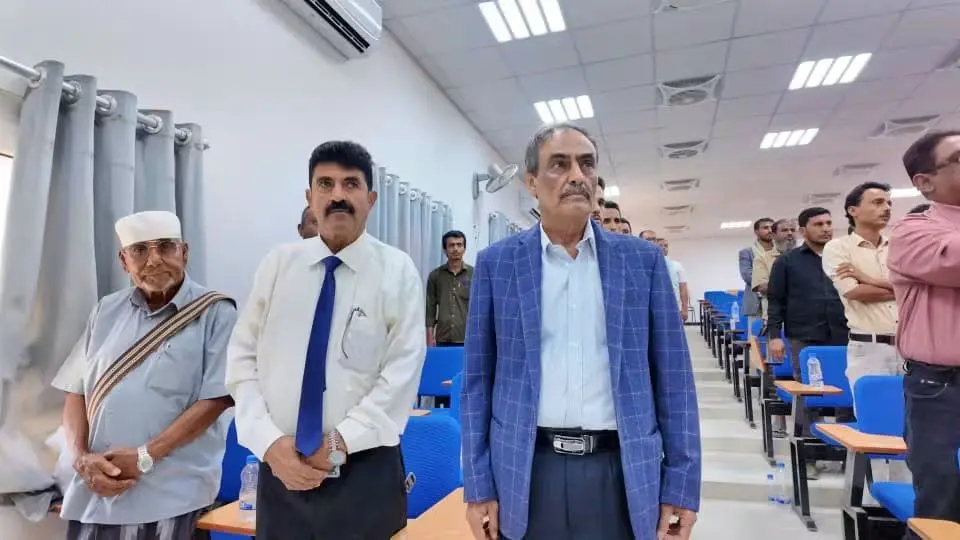 بحضور الأمين العام.. جامعة شبوة تناقش أول رسالتين...