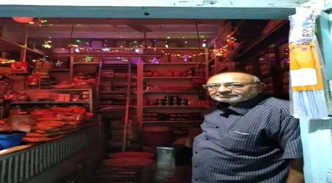 رحيل «الكشي».. وفاة أحد أقدم باعة البهارات في سوق الحدادين بكريتر.