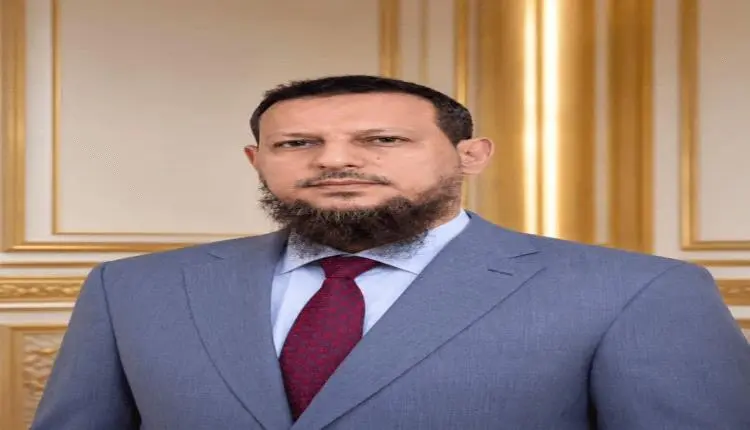 المحافظ شيخ يوجّه بصرف حافز المعلمين في عموم مديري...