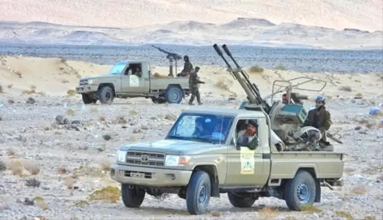 قنبلة البيض في وجه الرياض وواشنطن: جيش الشرعية فاش...