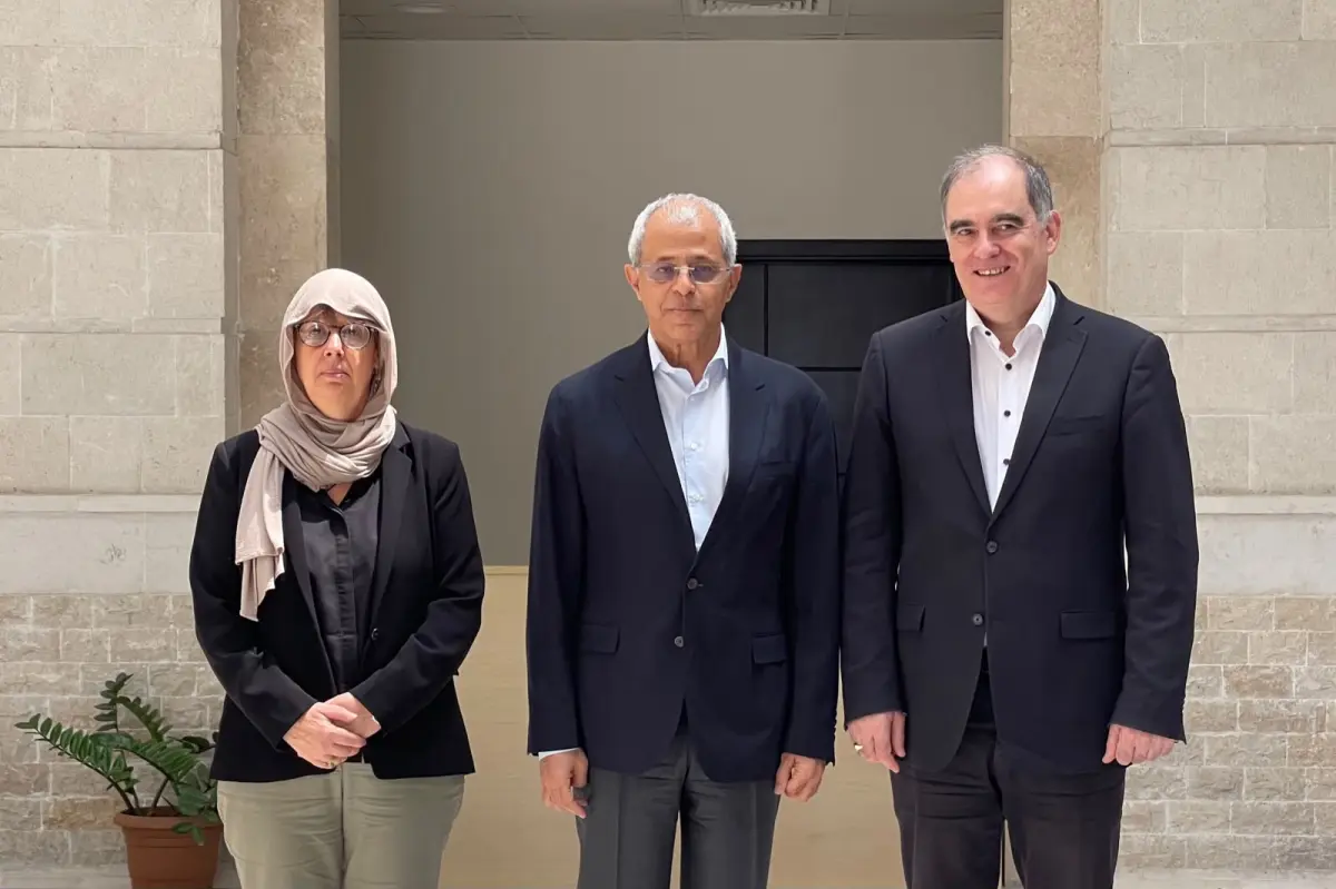 نائب وزير الخارجية يلتقي في عدن مستشار وكيل الأمين العام للأمم المتحدة للشؤون الإنسانية