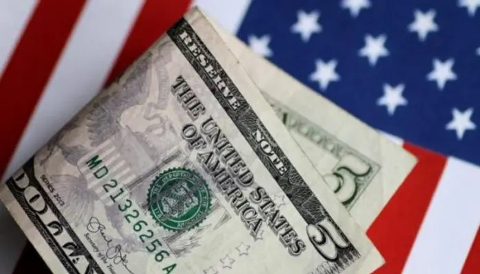 هبوط مؤشر الدولار بمنتصف تعاملات الأسبوع قبيل بيان...