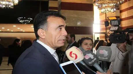 سوريا.. الحجز على ممتلكات وزير التربية السابق و52...
