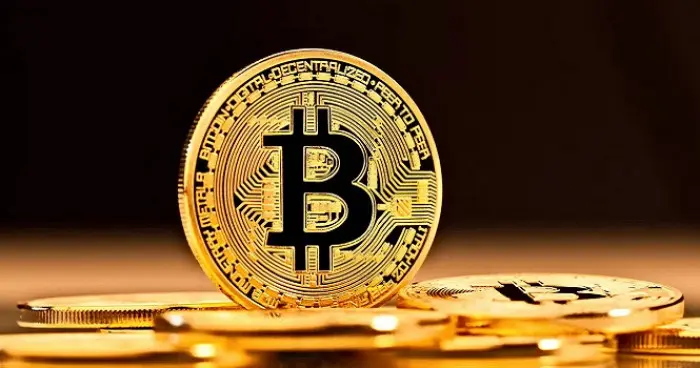 تباين أداء العملات المشفرة مع ترقب البيانات الاقتص...