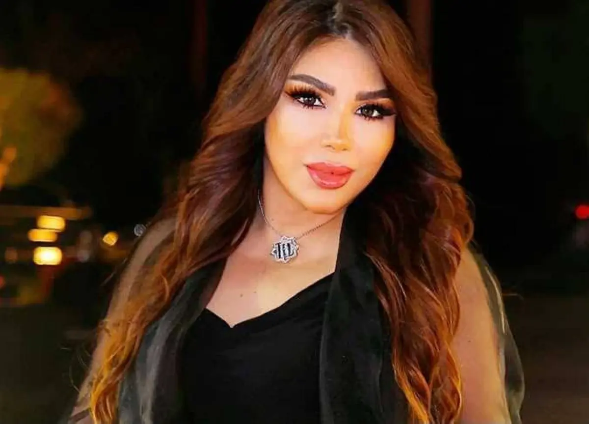 فنانة مصرية شهيرة تقدم بلاغاً بسبب بيانات ميلادها...