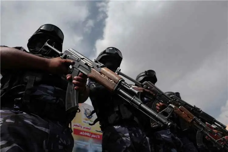 إصابة طفل برصاص الحوثيين خلال تشييع قتيلين في الحد...