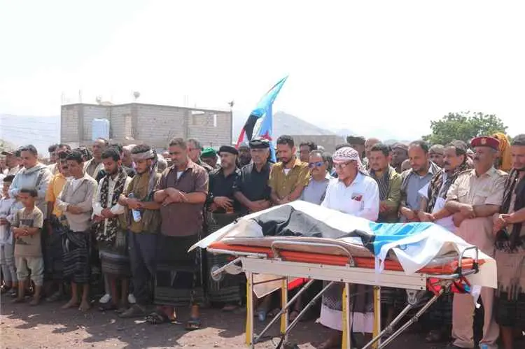 تشييع مهيب للشهيد القائد سعيد أسعد الوحدي في ردفان...
