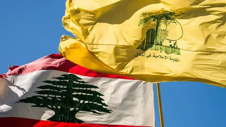 "رويترز": مسؤولون سوريون أجروا محادثات سرية مع "حز...