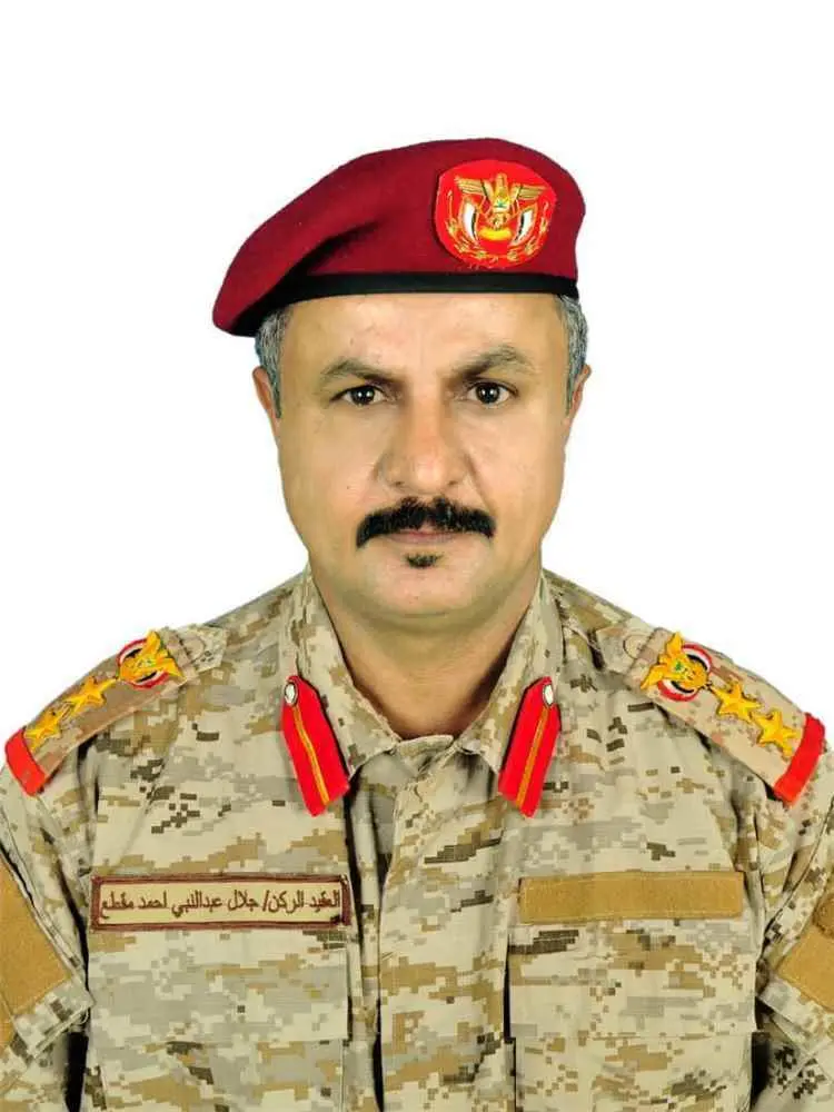 قائد اللواء 15 مشاة محور أبين يعلن مفاجأة بإعادة المبالغ التي استُقطعت على جنود اللواء