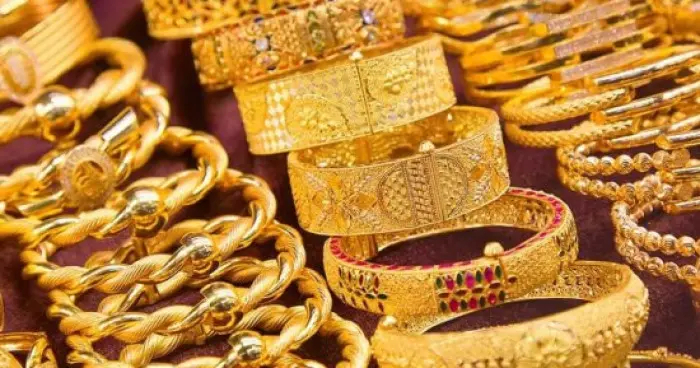 أسعار الذهب اليوم الأحد 4-10-2026 في اليمن
