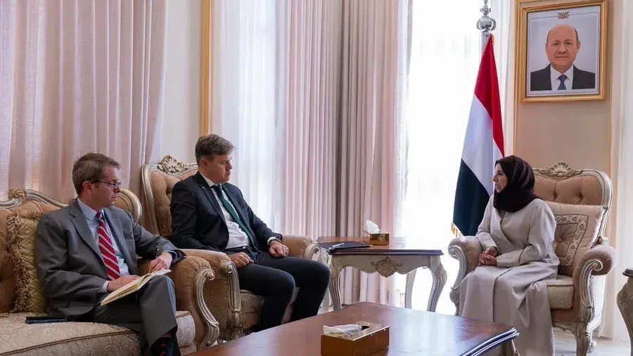 السفارة الأمريكية في اليمن تعلن هذا الأمر !