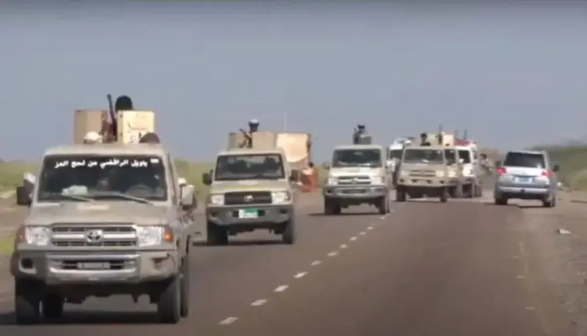 اسرار | بالتفاصيل- خالد سلمان يكشف أسرار الخطة السعودية-الأمريكية: معركة كبرى لحماية باب المندب والبحر الأحمر دون مساس بصنعاء