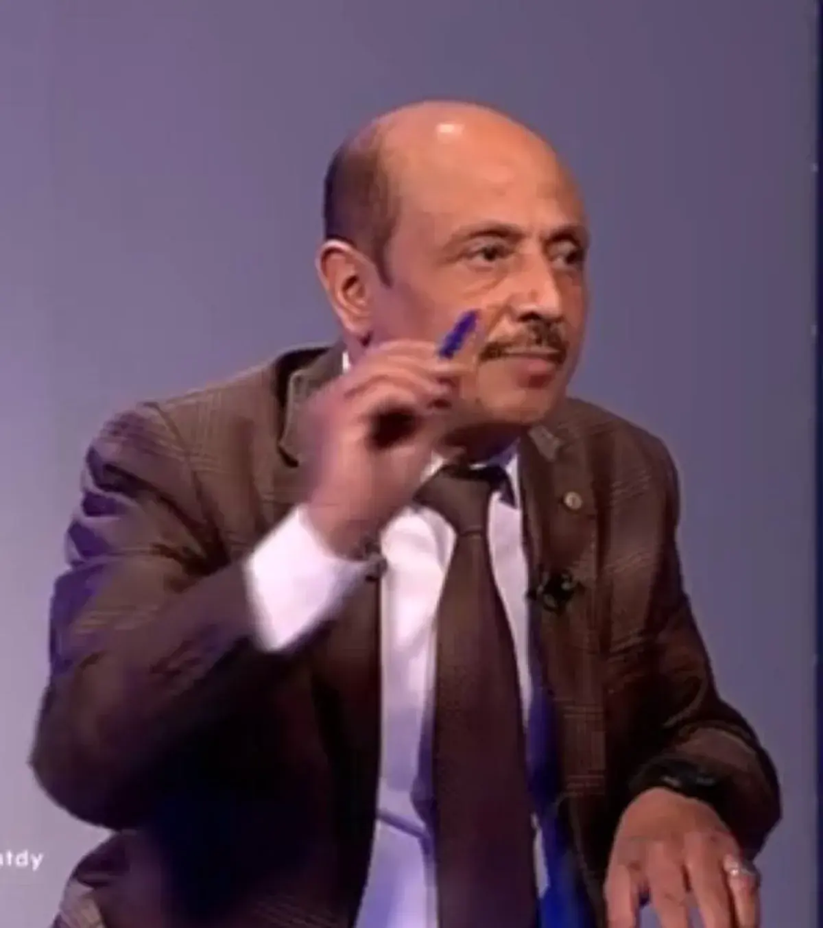 التخلي عن تعز.. تخلي عن الجمهورية