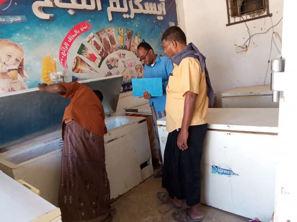 نزول ميداني مشترك للتفتيش والرقابة على المنشآت الص...