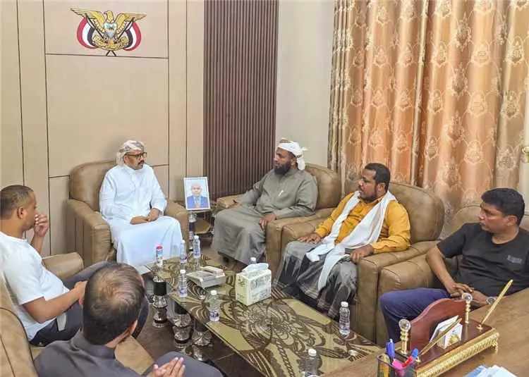 التميمي يطلع على مبادرة وعي للتوعية بمخاطر التضليل...