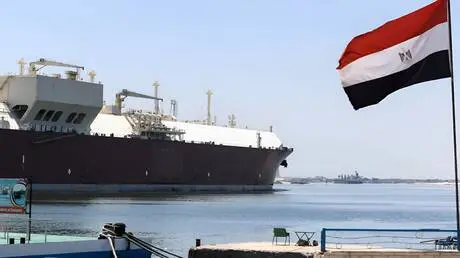 تقرير دولي يرصد تحولا لافتا في مصر.. وقناة السويس...