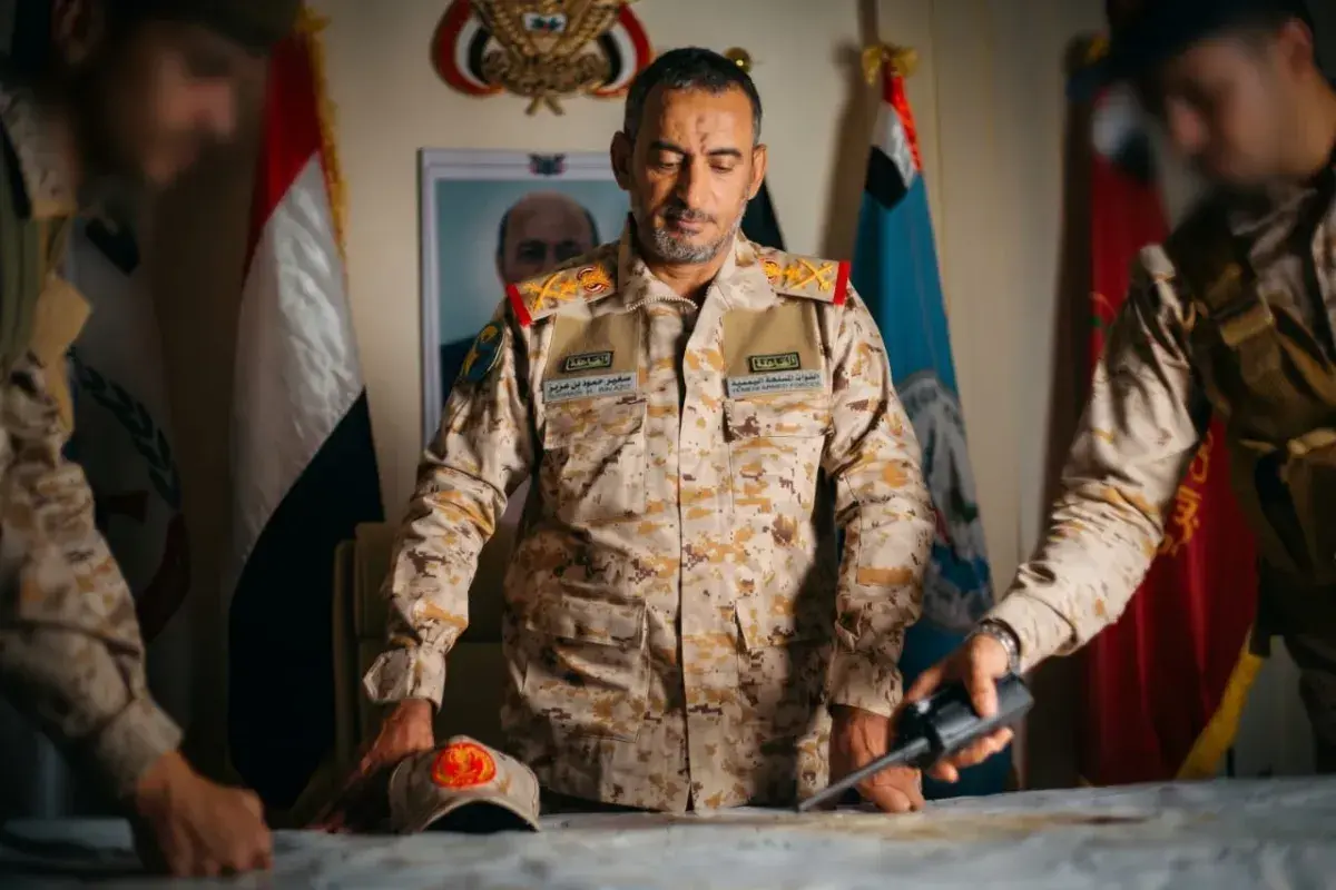 بن عزيز: عملية "فجر اليمن" مستمرة حتى اس...