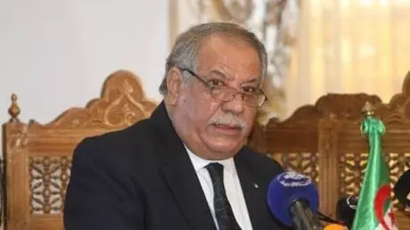 الرئاسة الجزائرية تعلن وفاة مدير ديوان الرئاسة بوع...