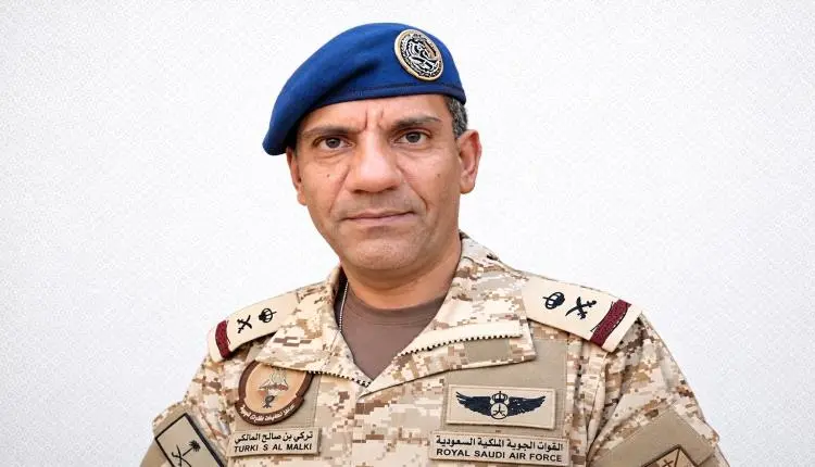 التحالف يكشف  عملية بحرية في الحديدة استهدفت مواقع...