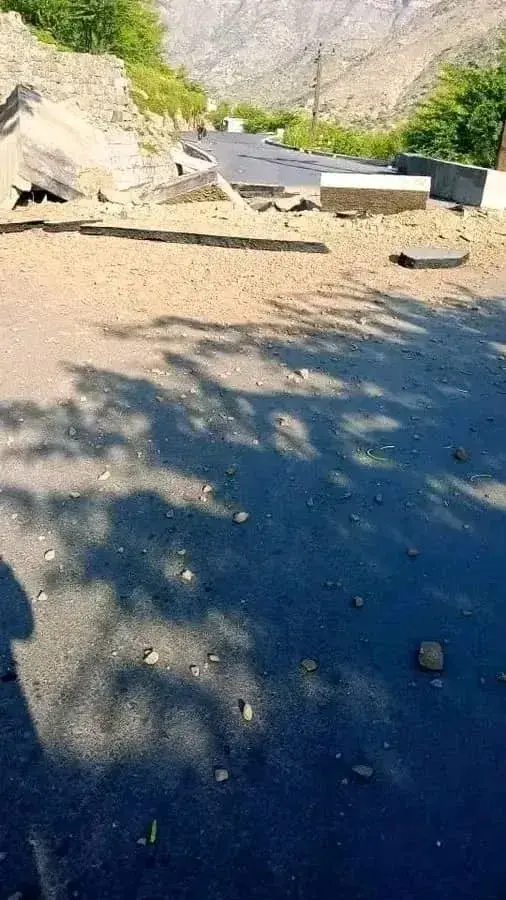لحج.. الحوثيون يفجرون جسورًا وعبارات في طريق كرش -...