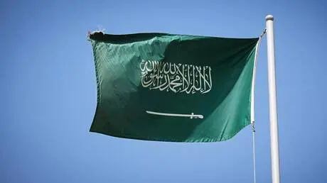 تضارب الأنباء بشأن توقف خط أنابيب "شرق-غرب" السعود...