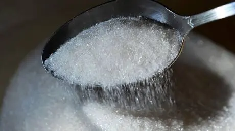 عوامل تجعل الإقلاع عن السكر أكثر صعوبة