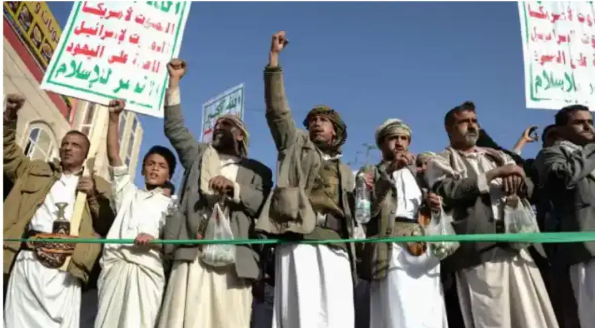 الخراز : تحركات حوثية لتهريب أموال من صنعاء إلى صع...