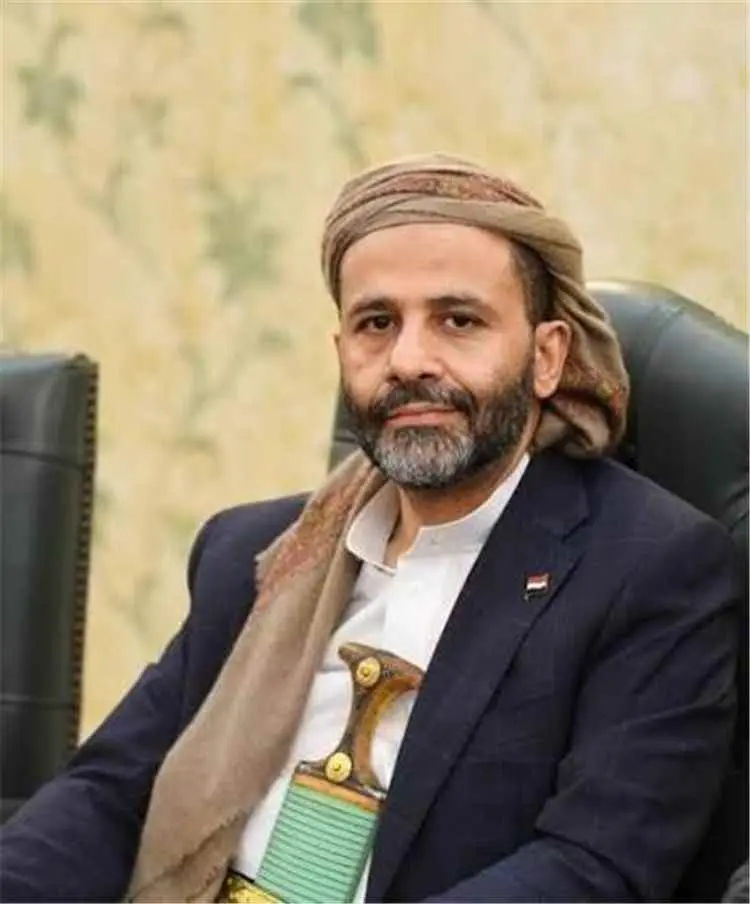 حميد الأحمر يدعو قبائل اليمن لمساندة «فجر اليمن»:...