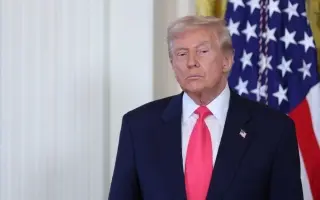 البيت الأبيض: ترامب لم يدع إيران لتدمير لوس أنجليس...