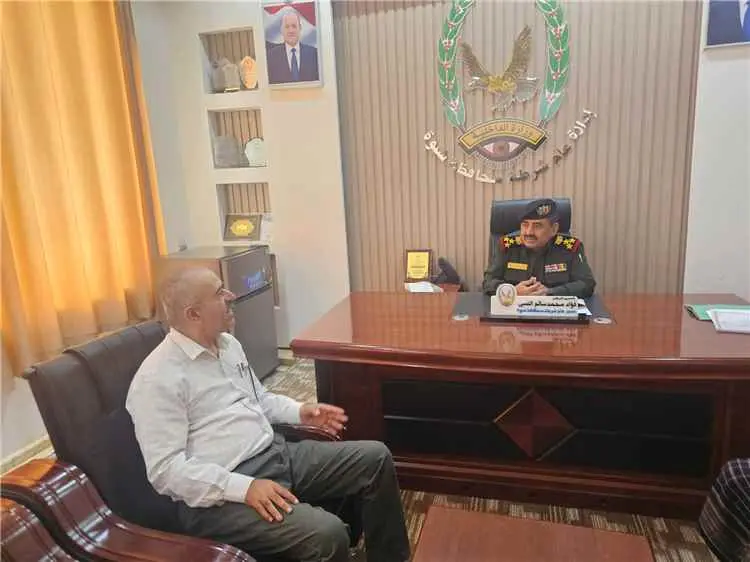 مدير عام شرطة شبوة يناقش مع رئيس نيابة الاستئناف آ...