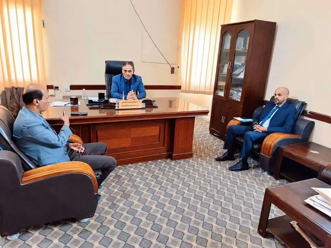 مكتبا التربية والخارجية بشبوة يبحثان تعزيز التنسيق...