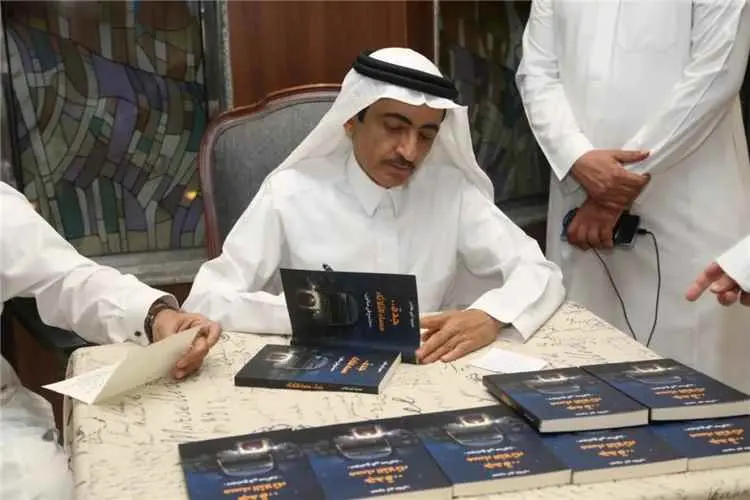 كاتب خليجي: الحوثيون ربطوا مصير اليمن بقرارات نظام...