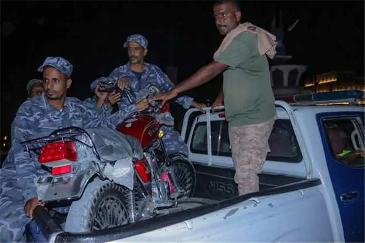 أمن غيل باوزير يضبط 75 دراجة نارية غير مرقمة ضمن ح...