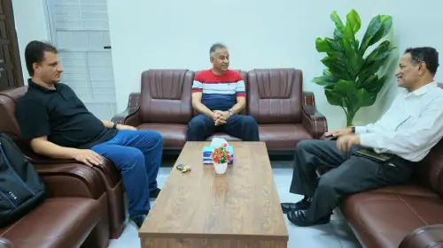 الجاوي ومدير البحوث بديوان محافظة عدن يبحثان تأهيل الكوادر وتعزيز التعاون التدريبي