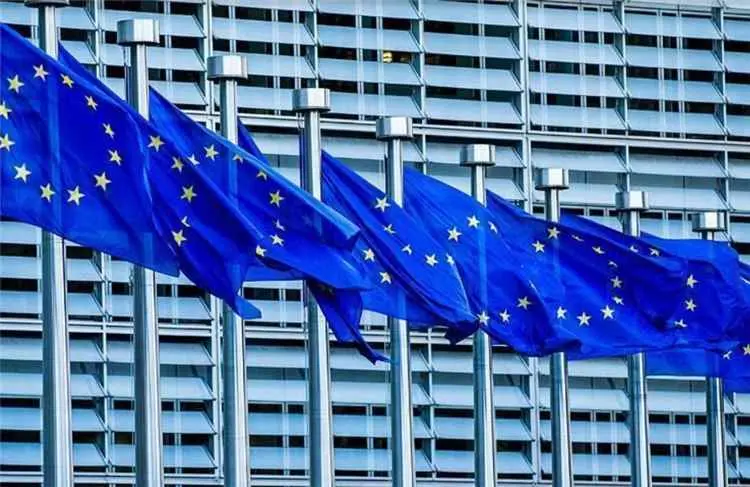 المفوضية الأوروبية: مليشيات الحوثي الإرهابية مسؤول...