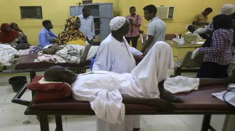 السودان.. مقتل 41 شخصا في قصف استهدف مركزا للنازحي...